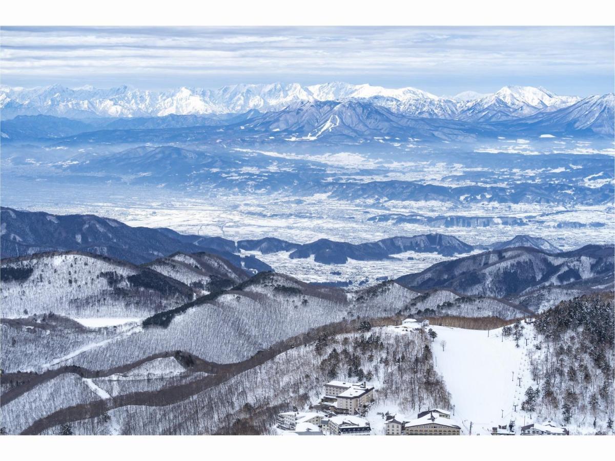 Shiga Park Hotel Yamanouchi  Εξωτερικό φωτογραφία